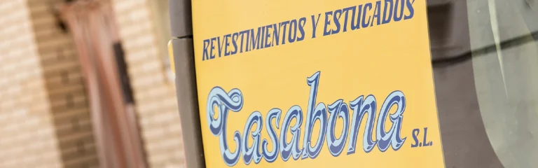 revestimientos casabona cabecera 1400x438 1 768x240